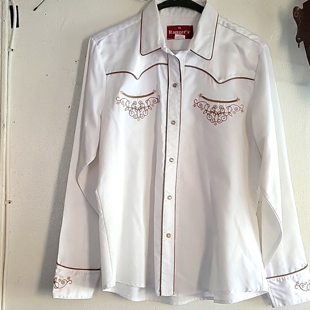 Ranger's Pearl White / Gold Trim XL  Long Sleeved Women's Western Blose